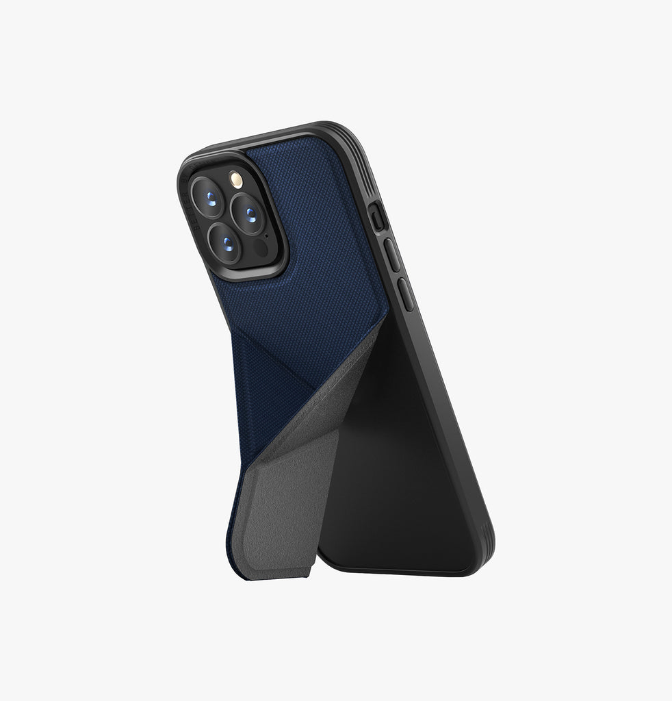 Transforma <br> (MagClick™ Magnetic Charging Compatible)